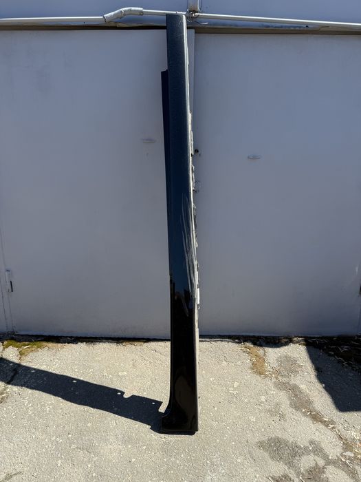 Накладка порога права BMW F10 / F11, колір 668, цілі кріплення