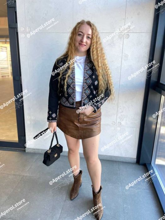 Вишиванка жіноча. Кашеміровий піджак.