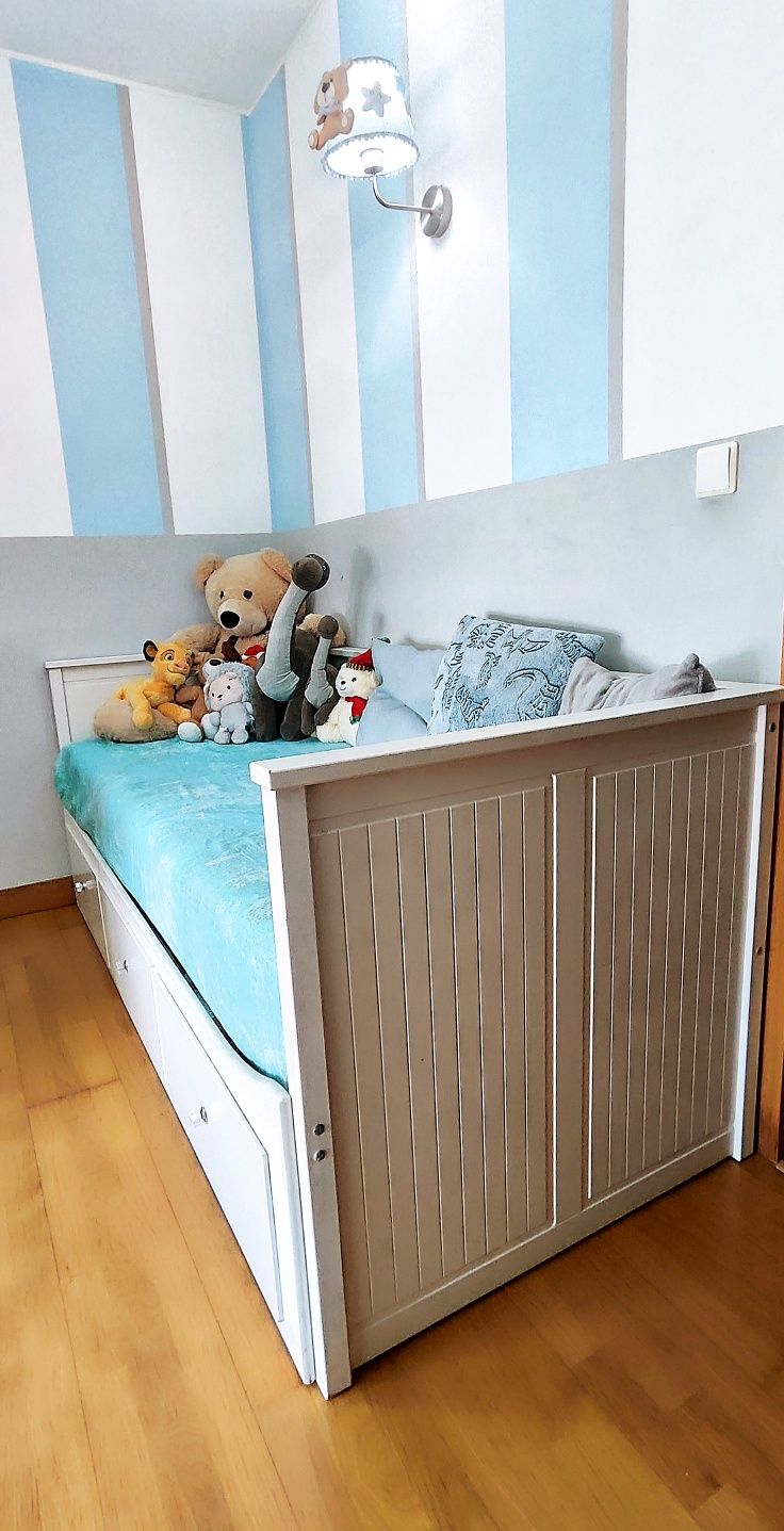 Cama individual / casal / sofá Hemnes - Ikea