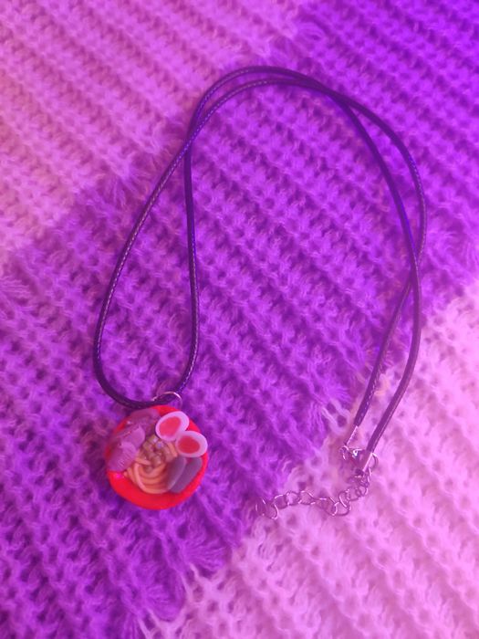 Colar de taça de ramen