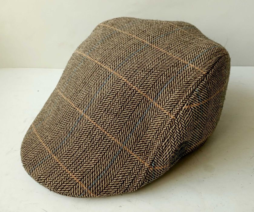 Чоловіча кепка реглан