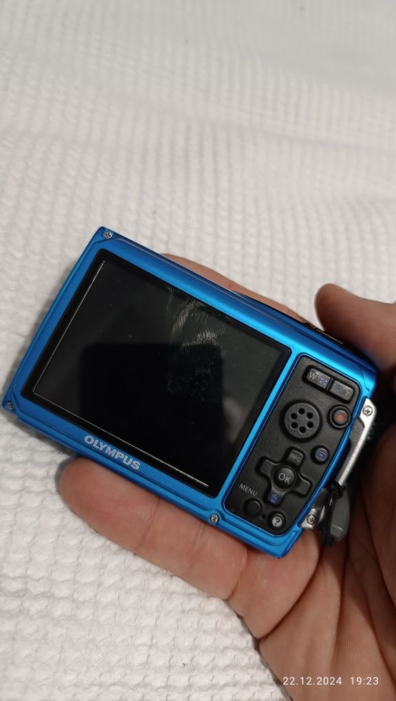 Olympus Though TG-320 - uszkodzony