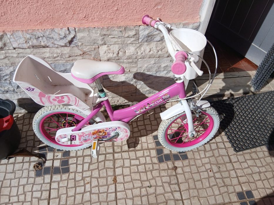 Bicicleta de menina
