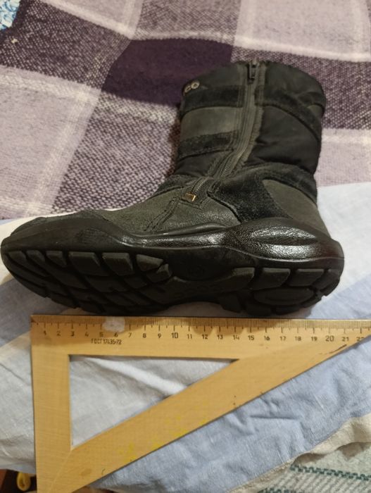 Дитяча обувь зимня