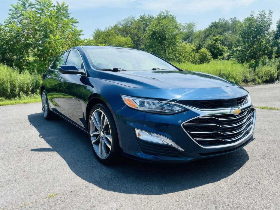 Chevrolet Malibu Premier      2021