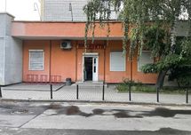 Оренда комерційного приміщення на вул. Листопадна, 16.