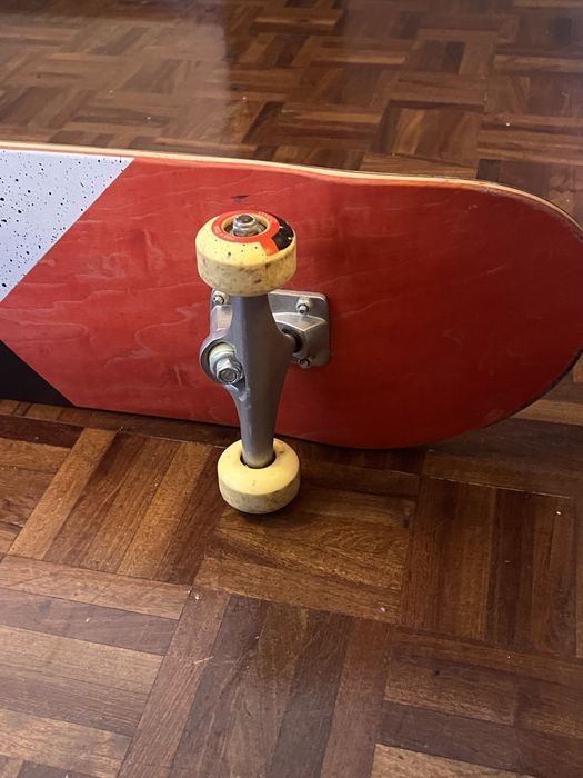 Skate oxelo em bom estado