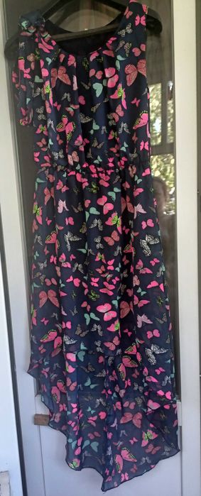 Сукня в метеликах, розмір М