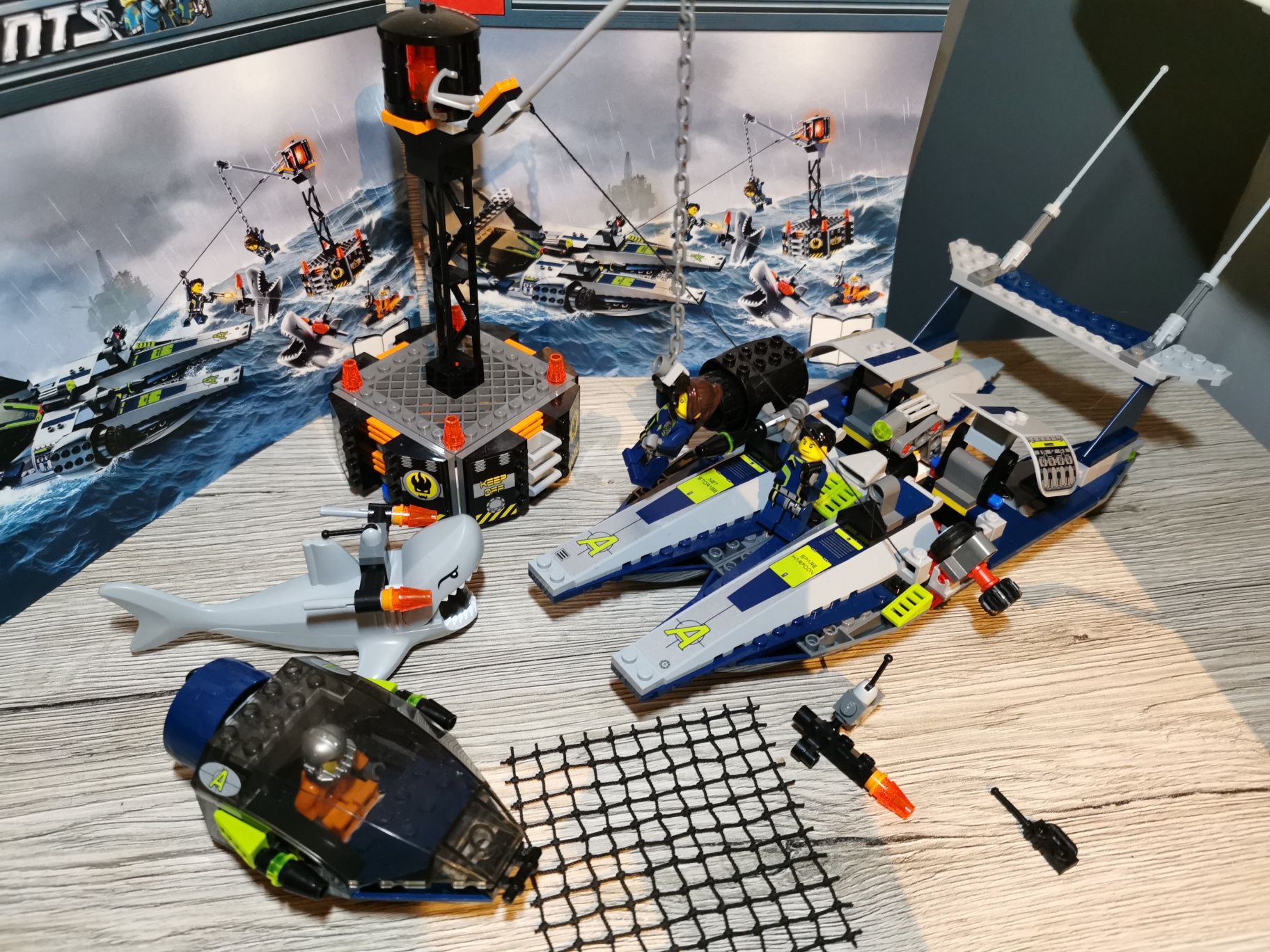 Lego Agents 8633 Misja 4 Agenci ratunkowi łodzi unikat