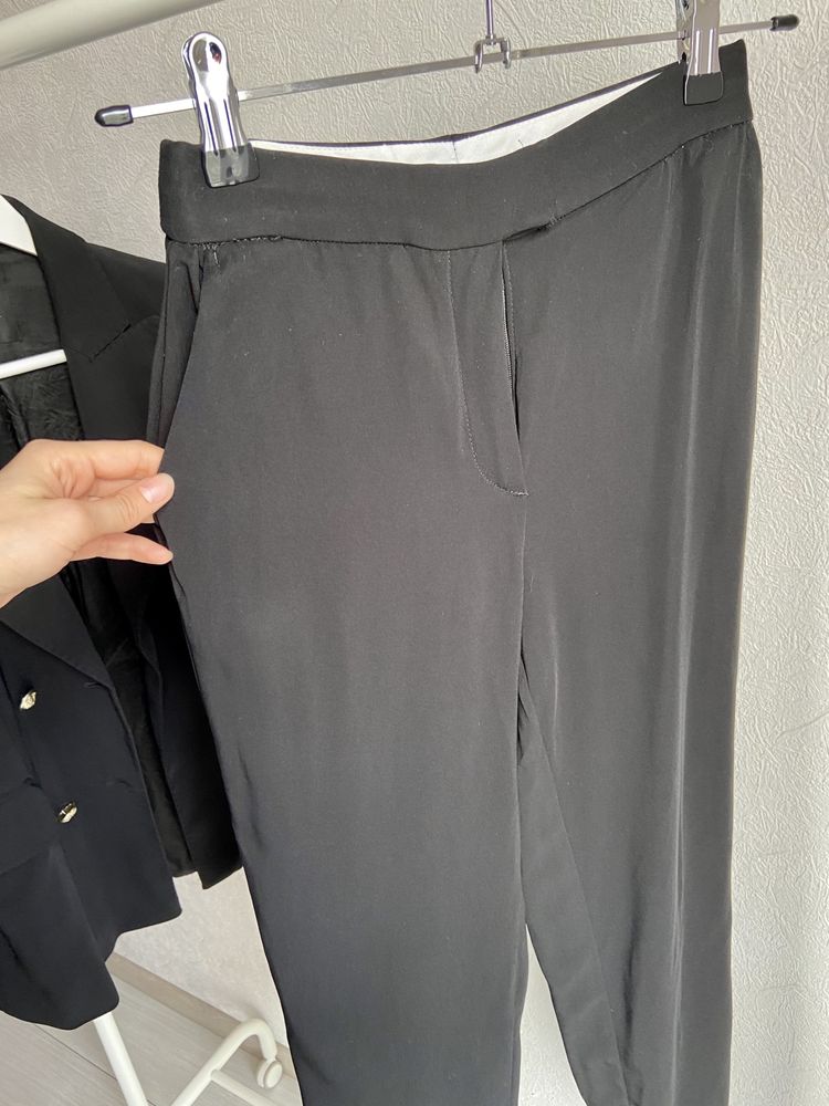 Пиджак и брюки, костюм Massimo Dutti