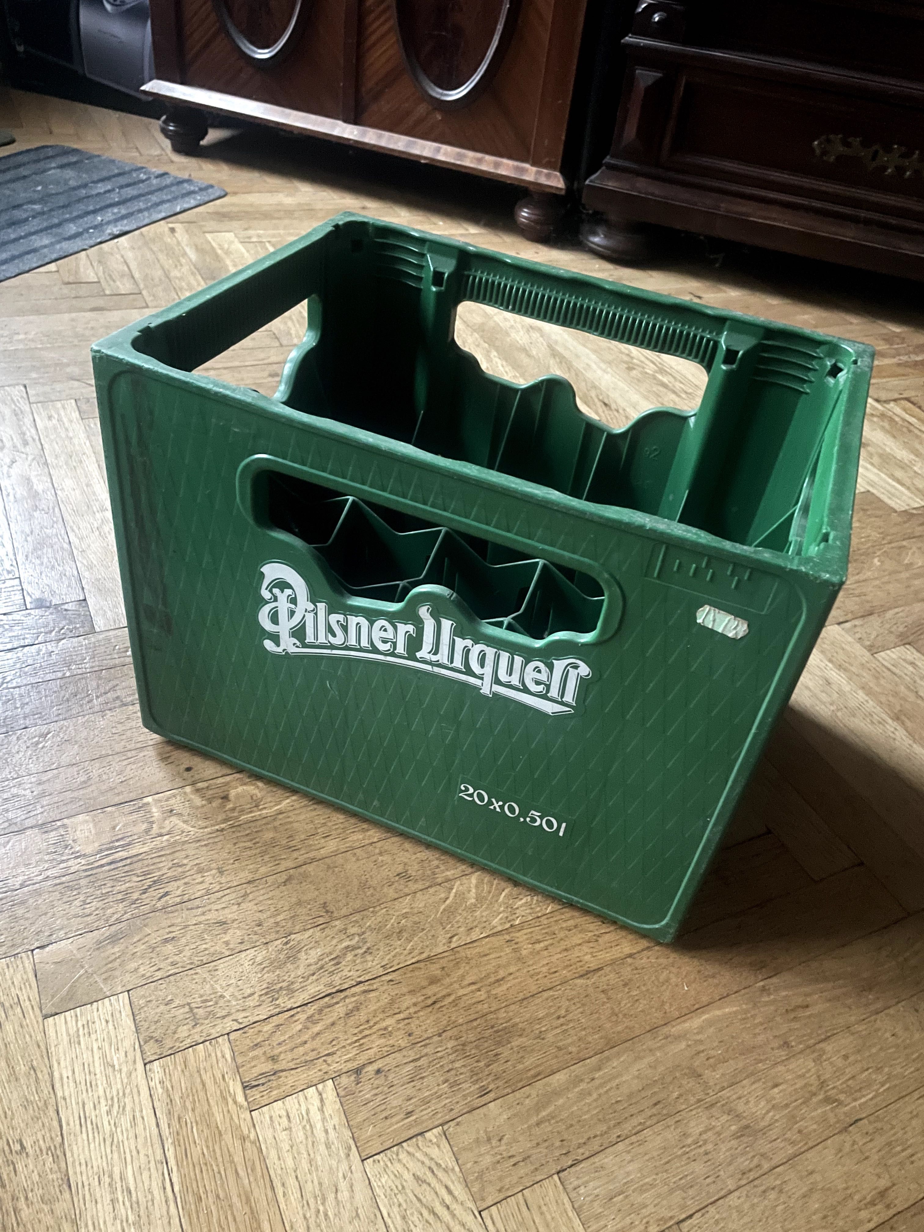 Pilsner Urquell oryginalna skrzynka.  20 butelek 0,5L.