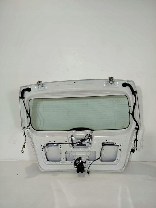 Klapa Bagażnika Tylna Skoda Fabia Iii 14-18 Hb