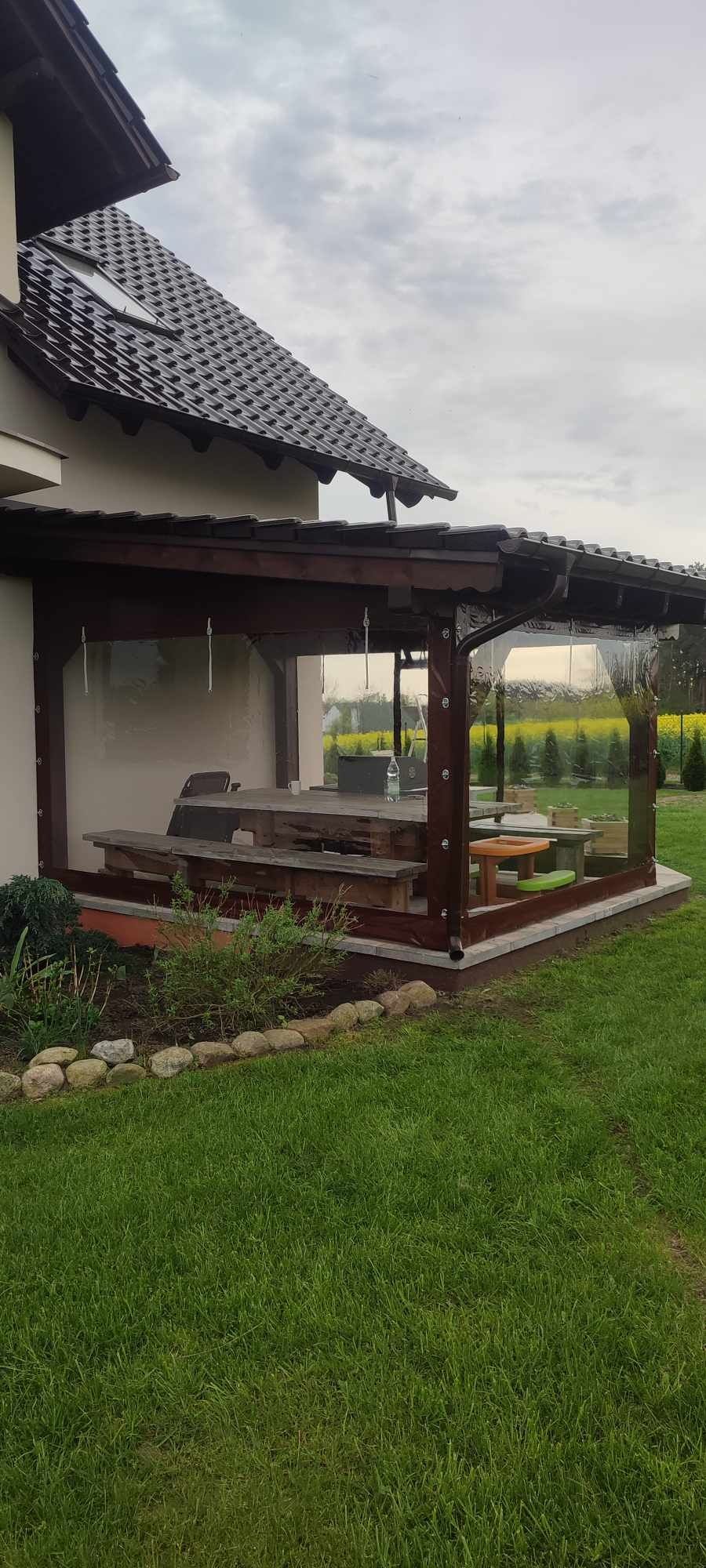 PLANDEKI na wymiar osłony tarasowe wiaty ogródki piwne altany zabudowa