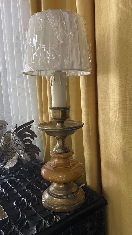 Candeeiro de mesa