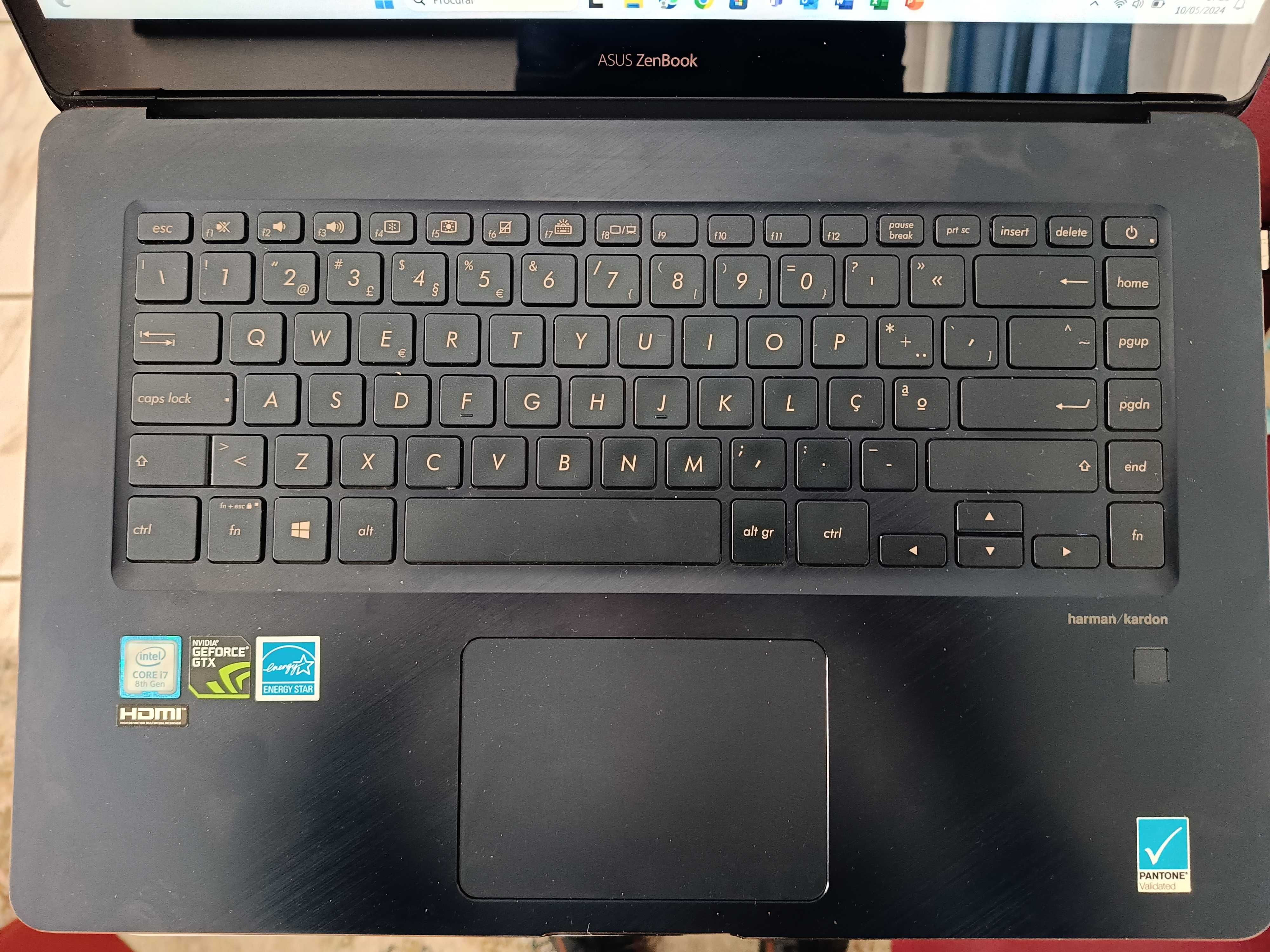 Asus Zenbook Pro UX550GE 15,6" 4K Táctil - 1TB M2.SSD - 16 GB DDR4