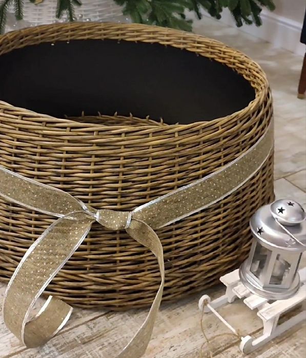 Спідничка для лита ялинка штучна ялинка та дровниця