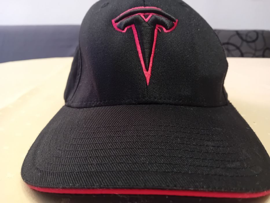 Czapka Tesla Yupoong Flexfit z usa