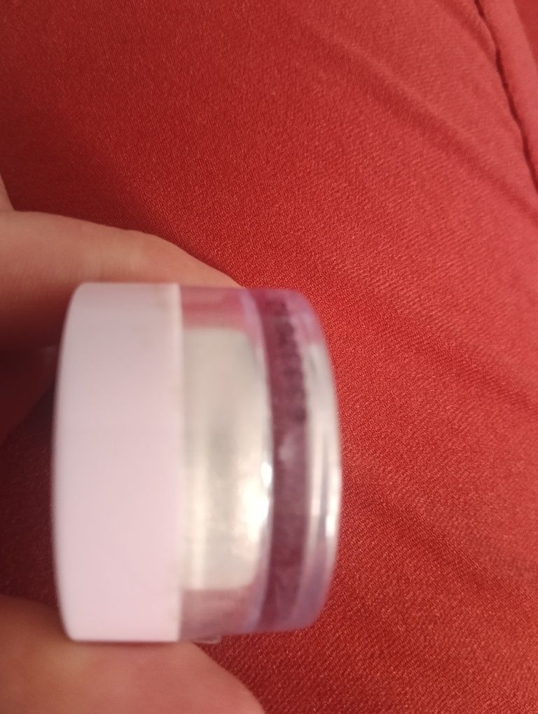 Sypki cień Bell pigment loose eye No: 01 unocorn dust i No: 02 Beige
