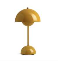 Flowerpot Table Lamp VP9