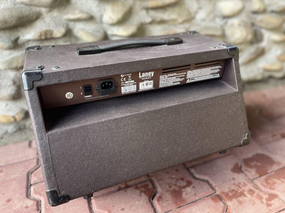 Wzmacniacz do gitary akustycznej Laney LA35C Combo LA
