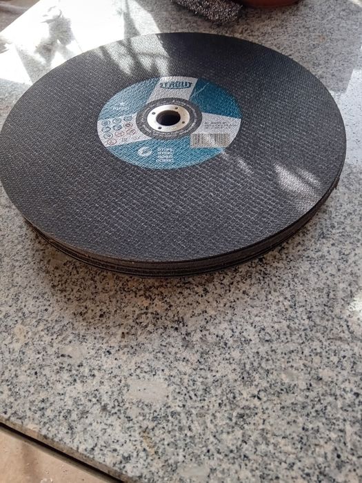 Discos de corte 350x2,8x25,4mm, 230x2,0x22x23mm, 180x6x22,23mm