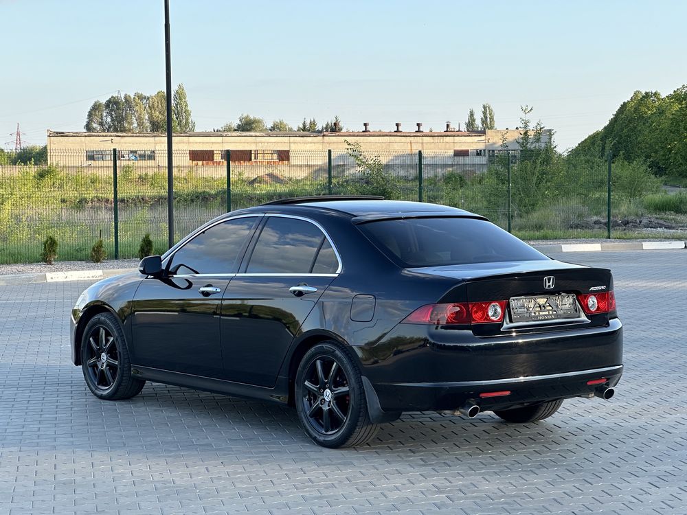Honda accord 7 2006 2.0 газ/бенз НЕ ФАРБОВАНА