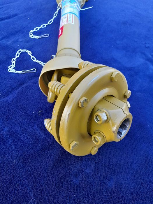 NOWY WAŁEK Z SPRZĘGŁEM ciernym- 900Nm- długość 85cm