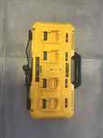 Ładowarka DeWalt 4 portowa