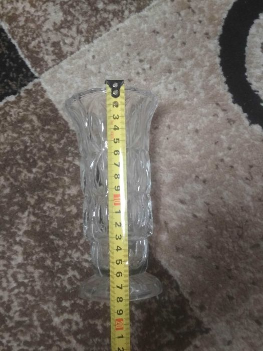 Ваза скло ( схоже на хрусталь)