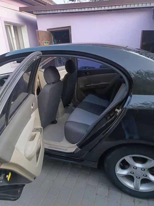 Автомобіль Geely Emgrand EC7 (2011рік, 1,8л,)