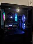 Pc gamer com ryzen 7 2700 , rtx 2060 e 16gb de ram.
