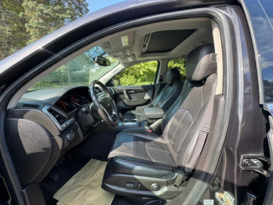 GMC Acadia SLT-1      2015