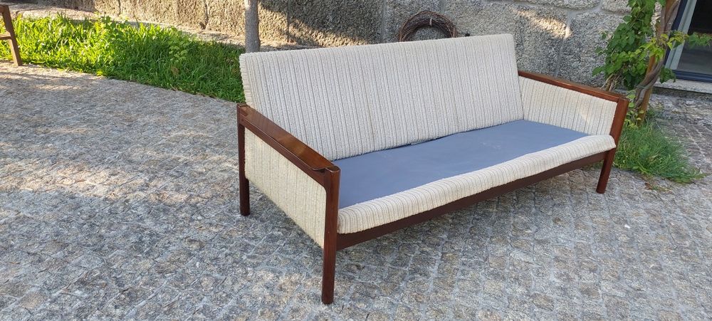 canapé nórdico em pau santo