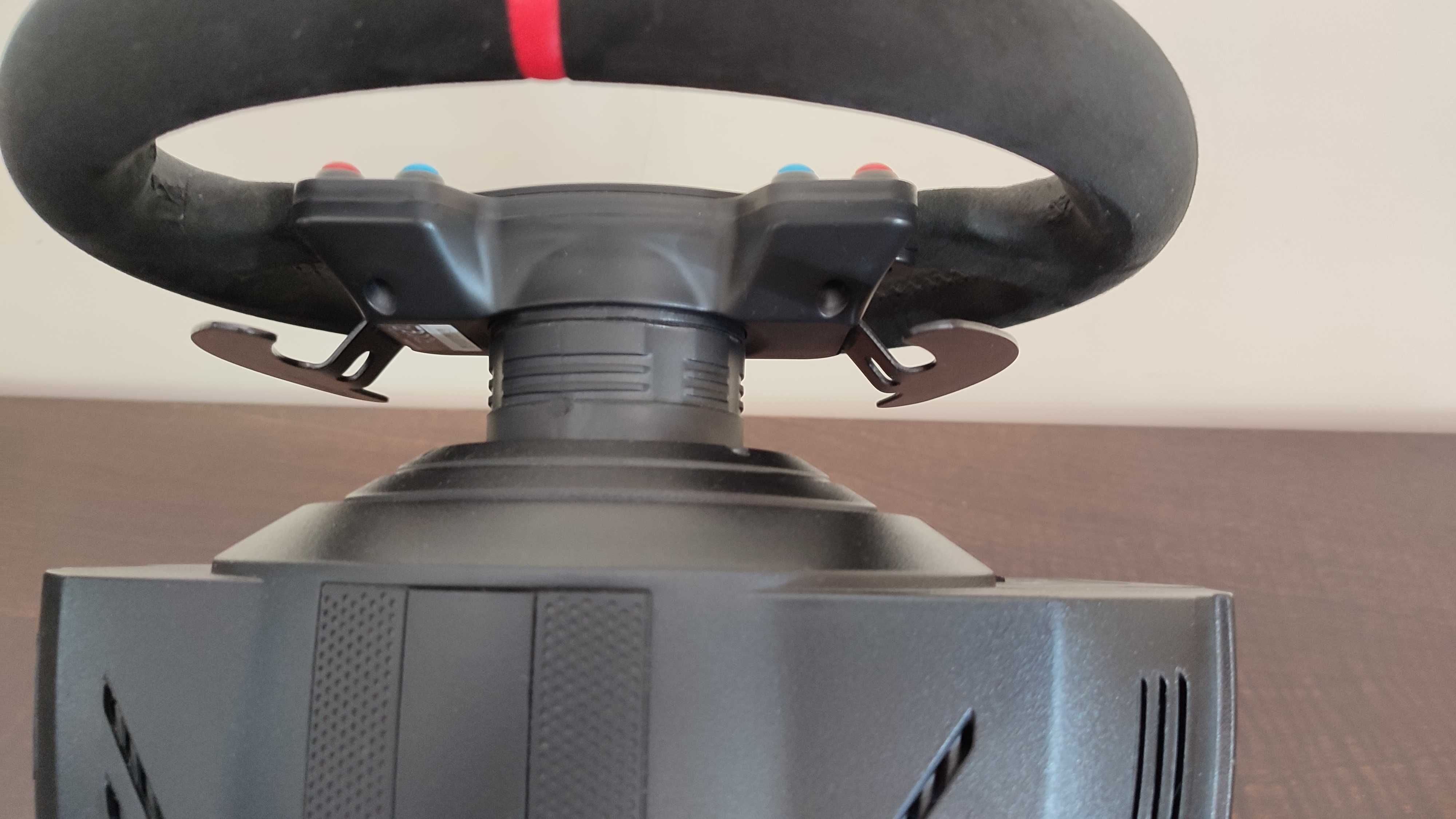 Volante Thrustmaster T300 Ferrari Alcantara Edition + T3PA + TH8S