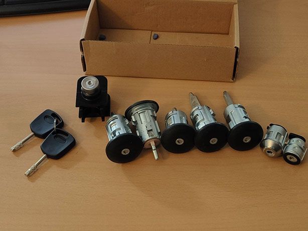 Kit Canhões Portas + Ignição + Mala Ford Transit Connect 02-14 (NOVO)