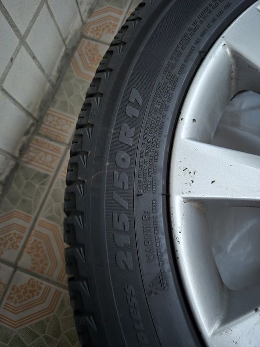 Michelin X-Ice 215/50R17 комплект Оригінальні диски Mazda R17 + гума