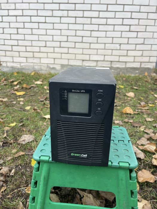 джерело безперебійного живлення Green Cell MPII 900w (UPS17)
