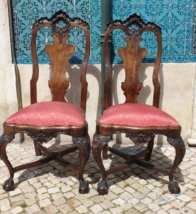 Par de cadeiras estilo D.josé/D.Maria Em nogueira séc. XIX