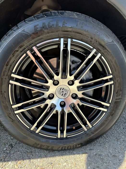 Porsche Cayenne 3,0 дизель 2013 року