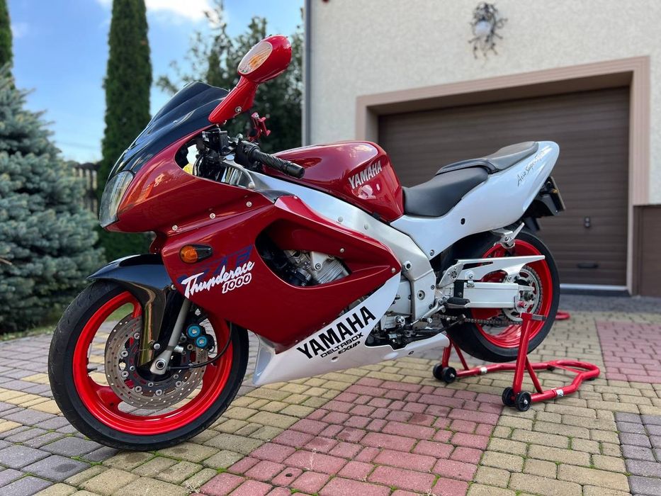 Yamaha yzf 1000r