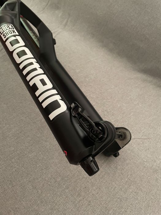 RockShox Domain RC 29” 180mm