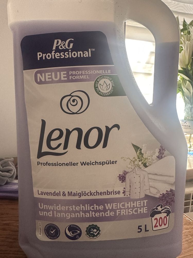 Lenor Professional Płyn do płukania LAWENDA 200prań, 5l