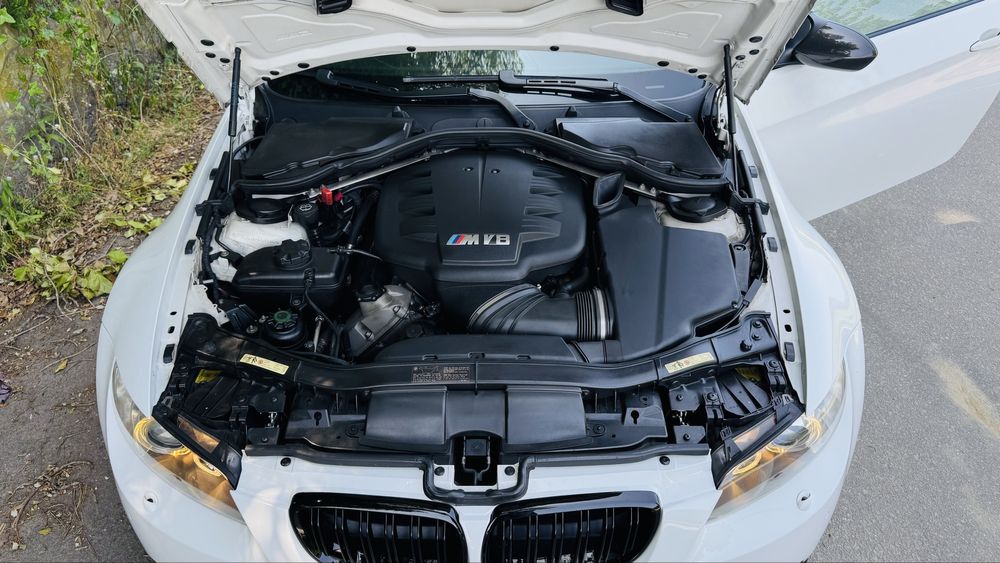 BMW M3 E92 (V8) - Nacional