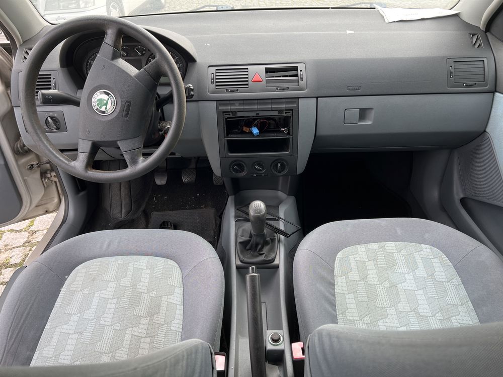 Skoda fabia 1.4 mpi para peças