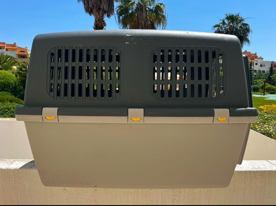 Caixa de Transporte para cão de porte médio/grande