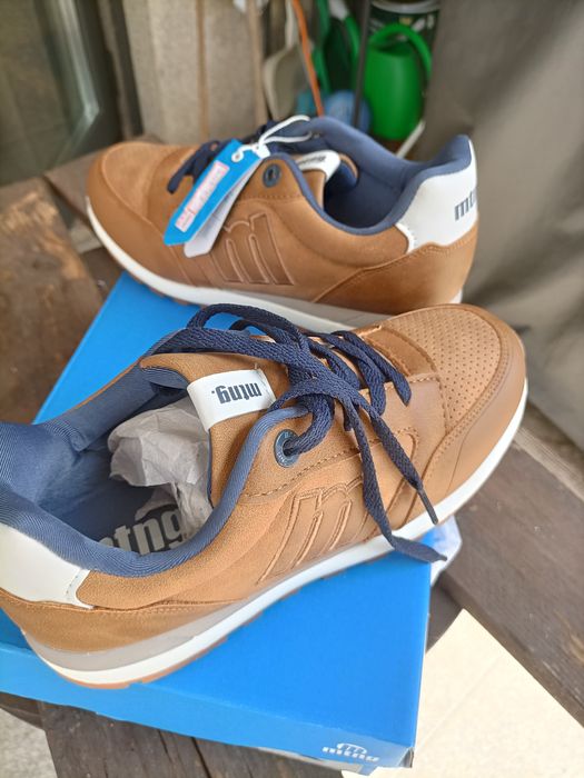 Mustang (MTG), nova, originais, 37, Sapatilha de criança