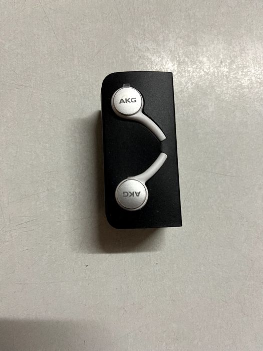Słuchawki AKG samsung łącze jack 3.5mm