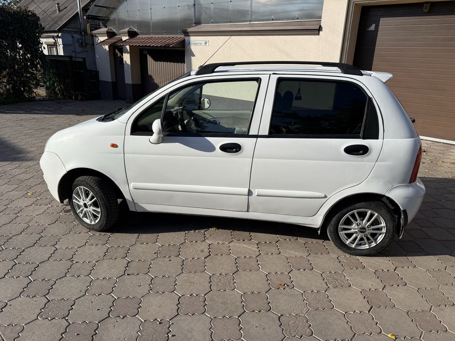 Chery QQ. 1.1 газ/бенз. Робот. 2011 года.