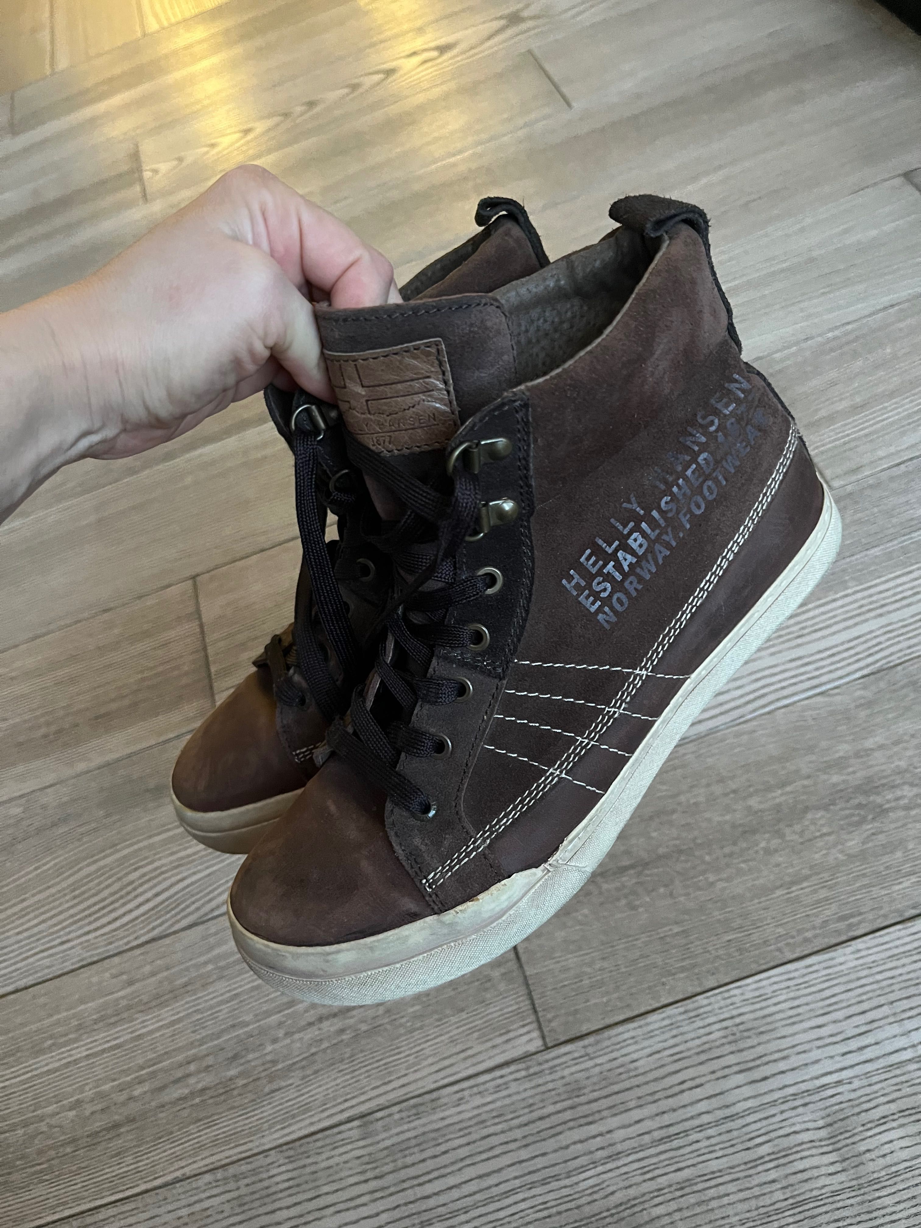 Шкіряні кеди від Helly Hansen