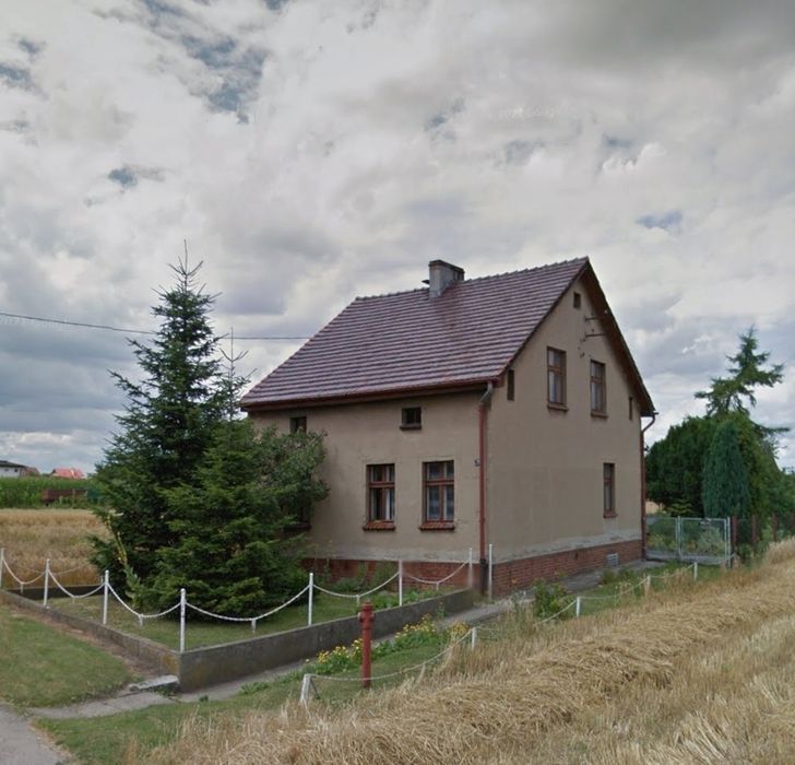 Dom z dużą działką